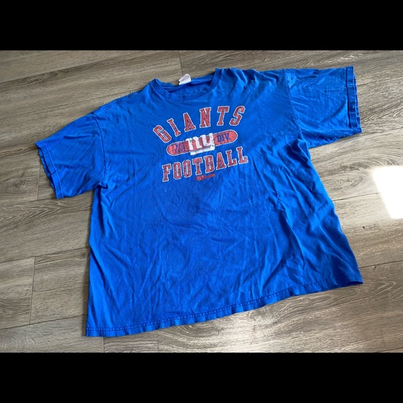 New York Giants Football Tee - Picture 3 of 4